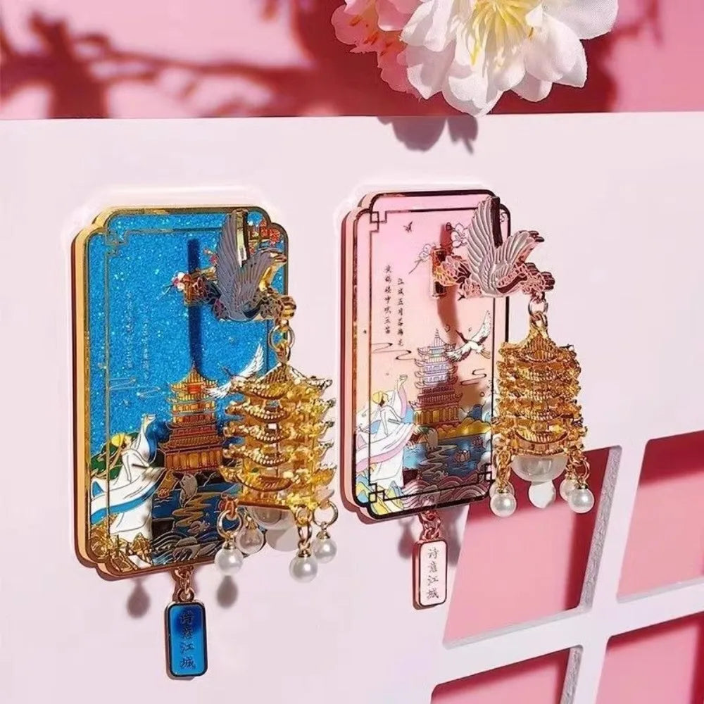 porte clés artisanal pagodes bleu doré rose blanc oiseaux décoratif(chainé)