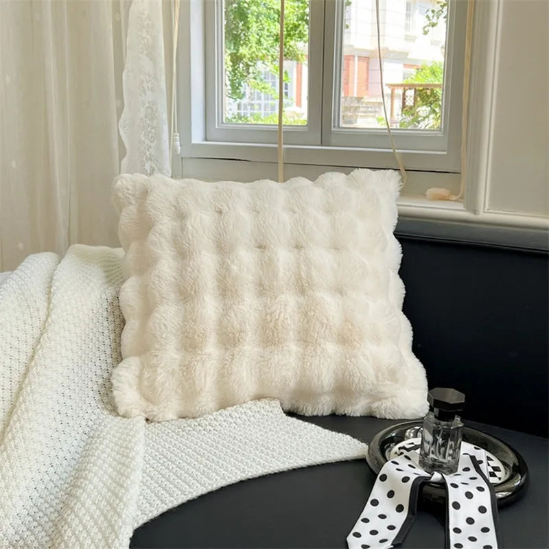 coussin housse carré blanc fourrure bouclé décoration moderne sans garnissage fixations 50x50cm polyester