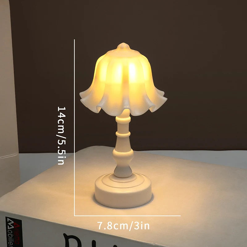 lampe table veilleuse fleur led blanc plissé classique adhésif interrupteur chambre coucher