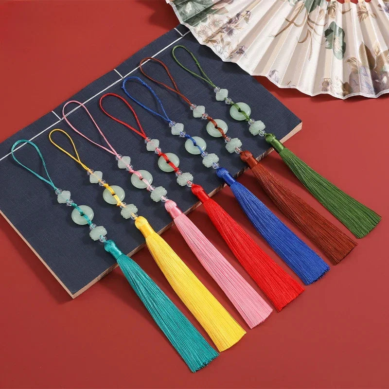 bracelets ethniques rondes motifs floraux franges couleurs vives traditionnels