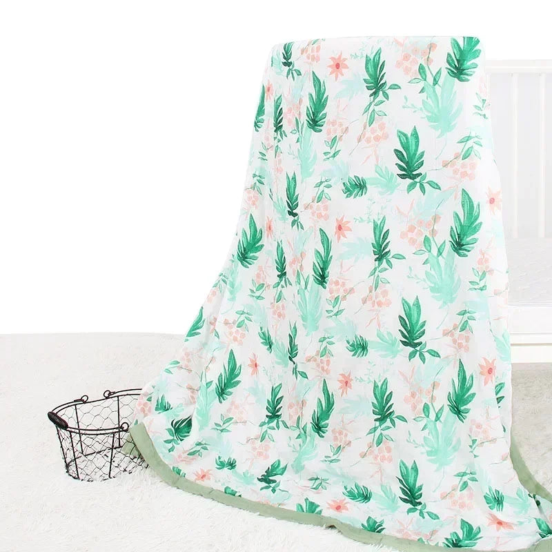 couverture bébé deux couches coton bambou motif floral moderne opacité verte blanc roseclair