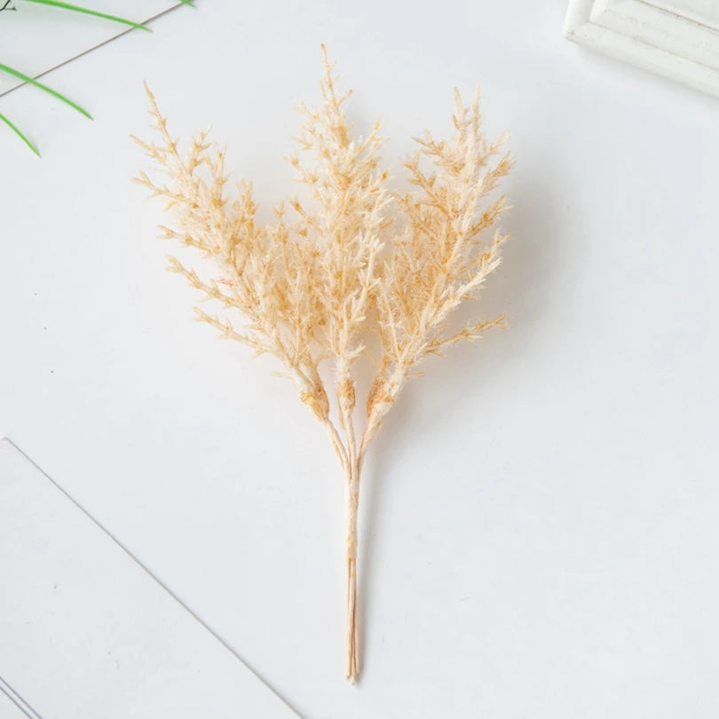 décoration intérieure branche séchée dorée naturelle feuilles fines blanc rose pâle beige clair rustic