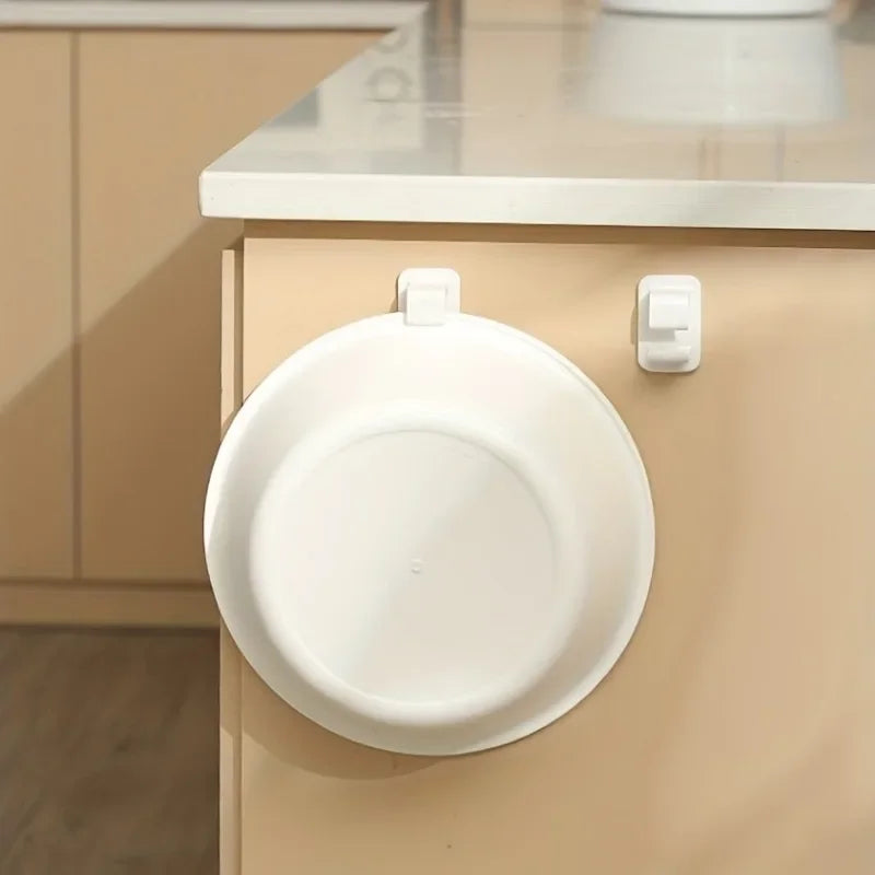 crochets adhésifs muraux blancs support rangement cuisine salle bain planches outils transparents