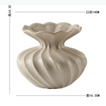 vase moderne céramique blanc rayures horizontales opacité fait main décoration maison