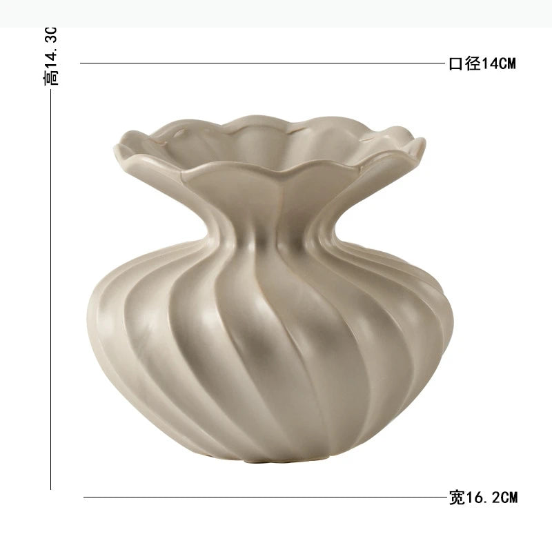vase moderne céramique blanc rayures horizontales opacité fait main décoration maison