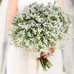décoration intérieure bouquet blanc petites fleurs naturel maison anniversaire mariage baby shower