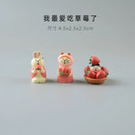 figurines animaux mignonnes résine strawberries fruits décor maison kawaii blanc rose beige rouge cartoon