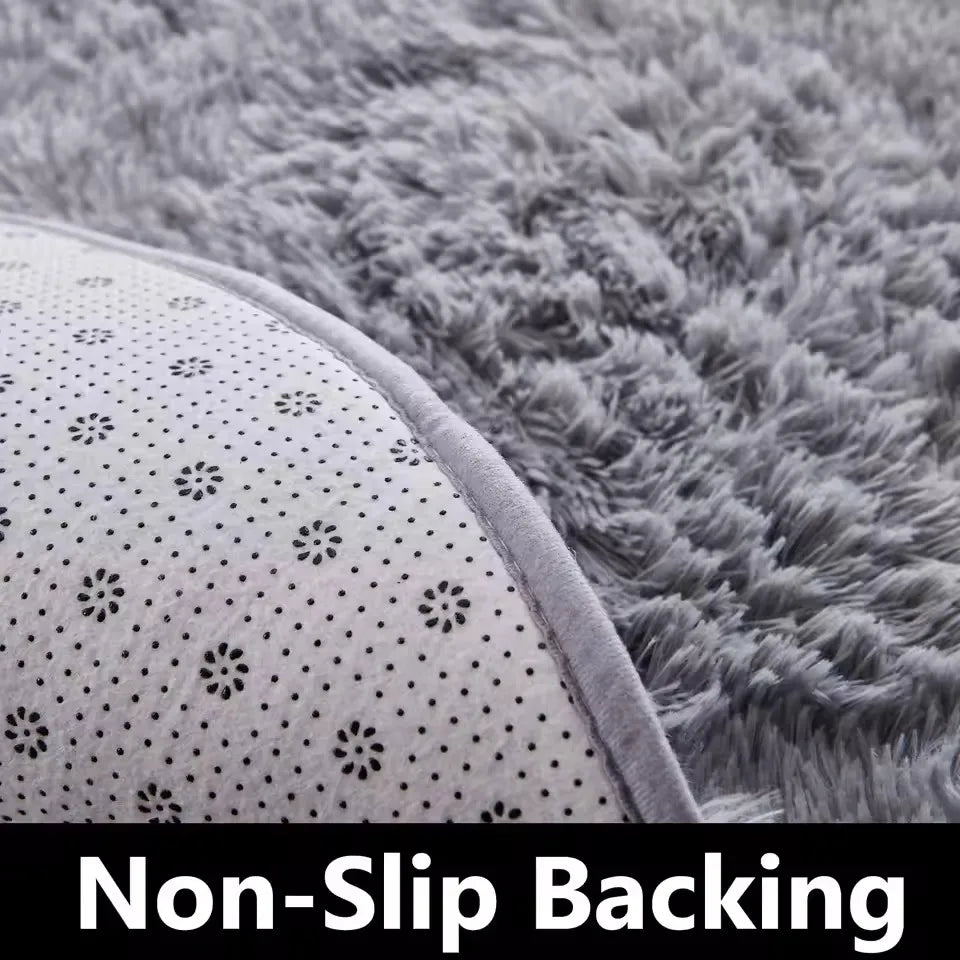 tapis moderne polyester gris clair imprimé petites fleurs noires salon chambre enfant