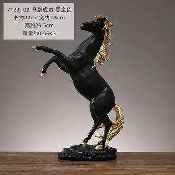 statuette cheval doré ornée strass classique deco intérieur argenté noir résine