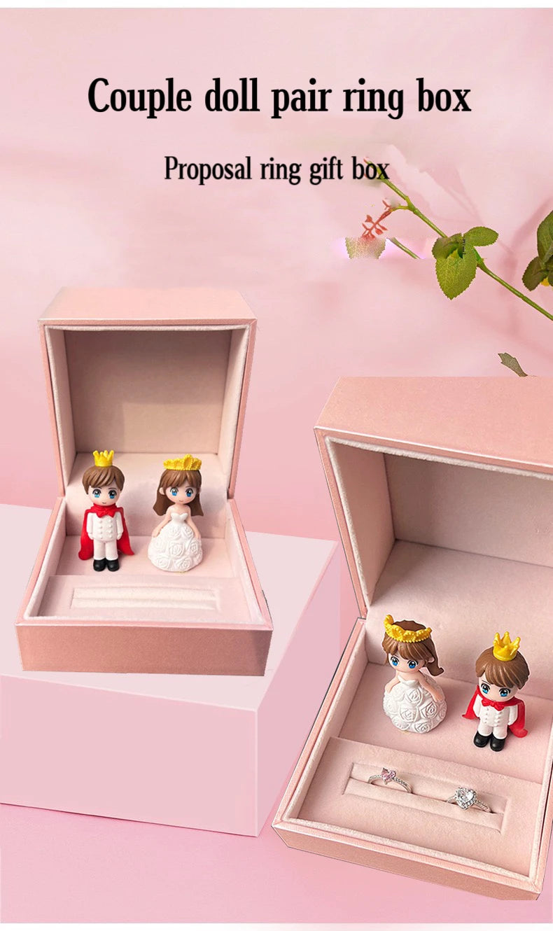 boîte bijoux rose velours contemporaine deux figurines deux anneaux