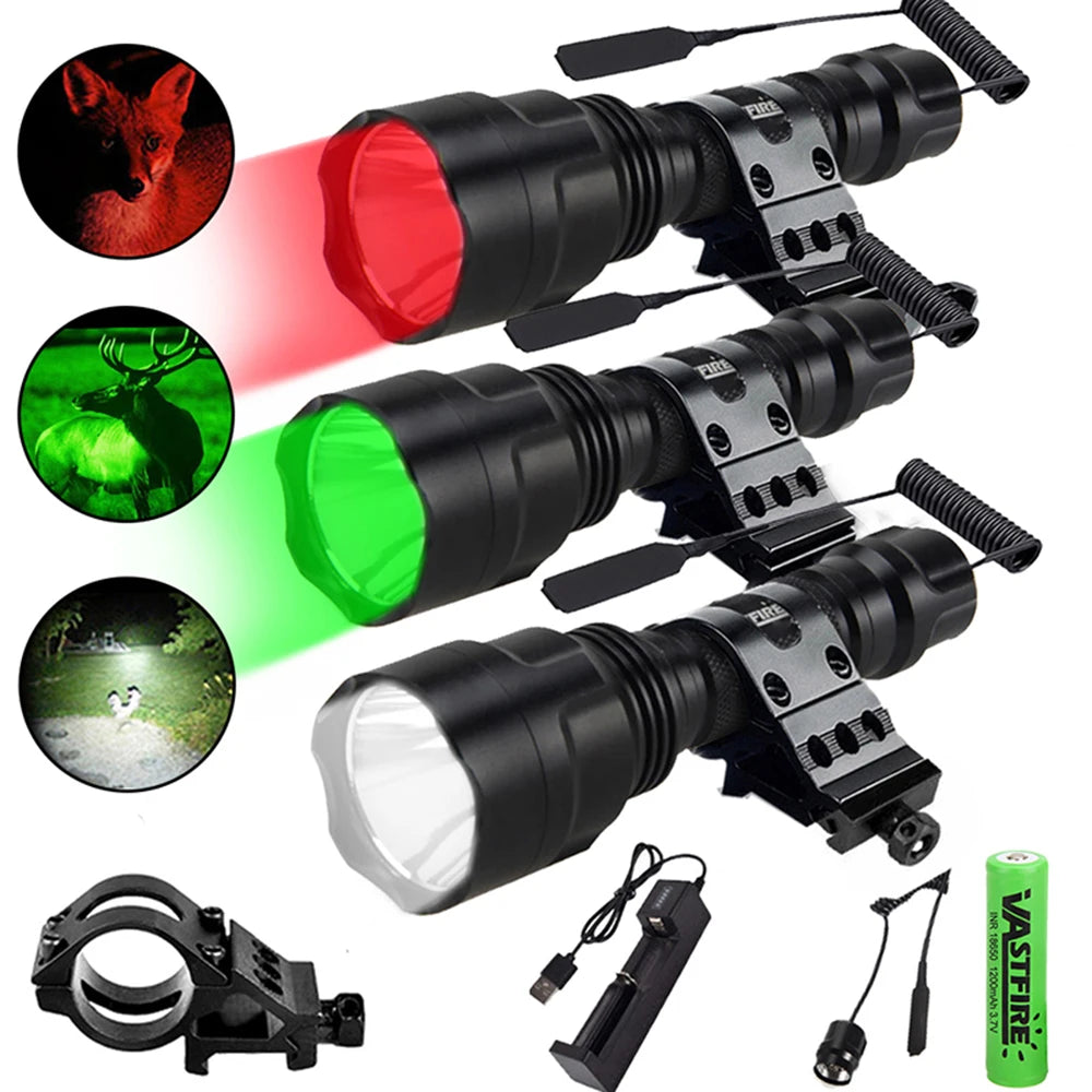 lampe torche noire led rechargeable lumiere intense texturée moderne batterie chargeur cordon