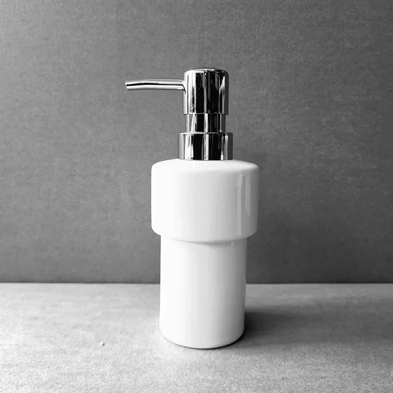 distributeur savon liquide mains blanc moderne opacique céramique fixe salle bain