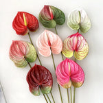 fleurs artificielles anthurium rouge vert rose blanches décoration moderne mariage intérieur decoration capitule plastique