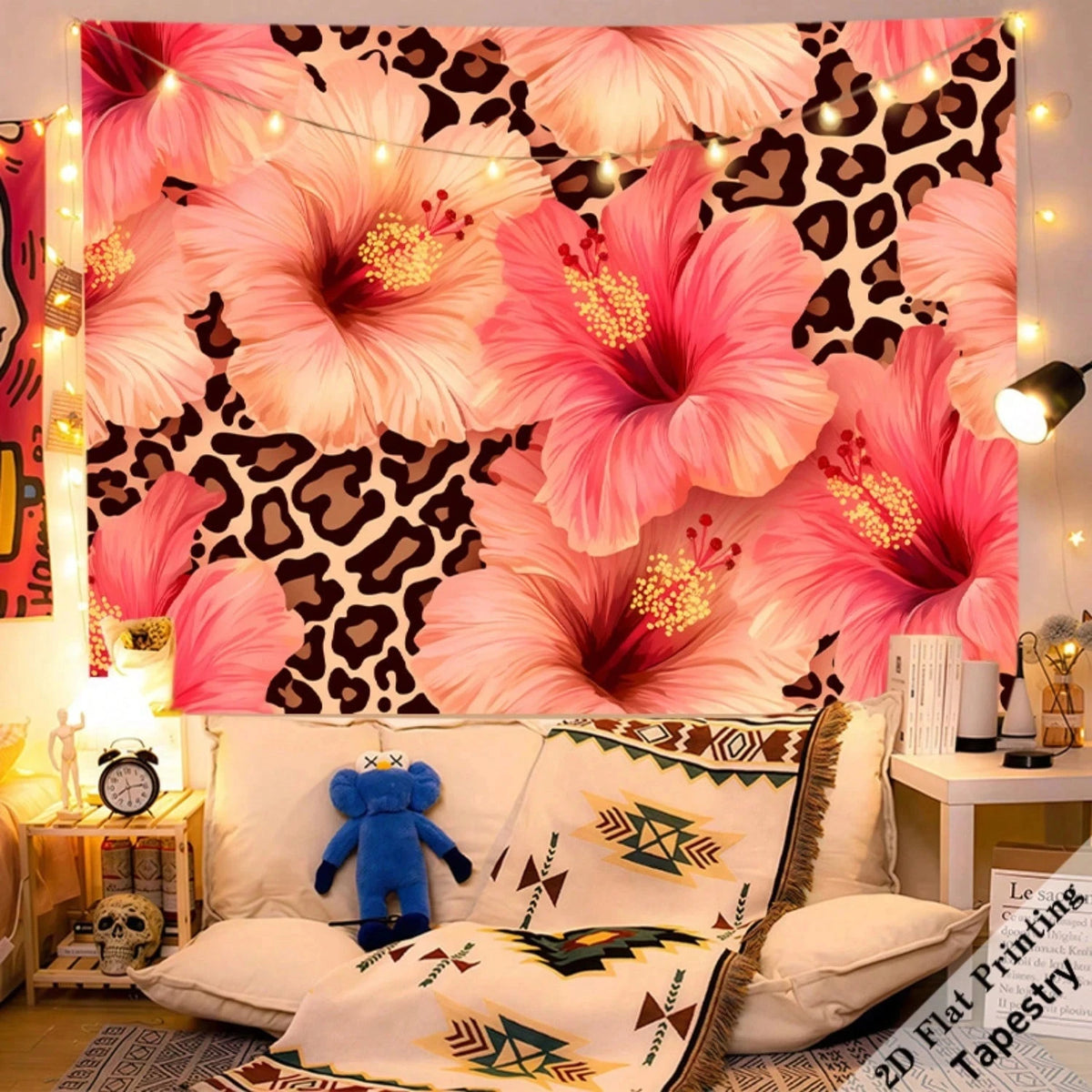 tapisserie moderne imprimée léopard fleurs rose couleur rose beige noir blanc décoration murale grande