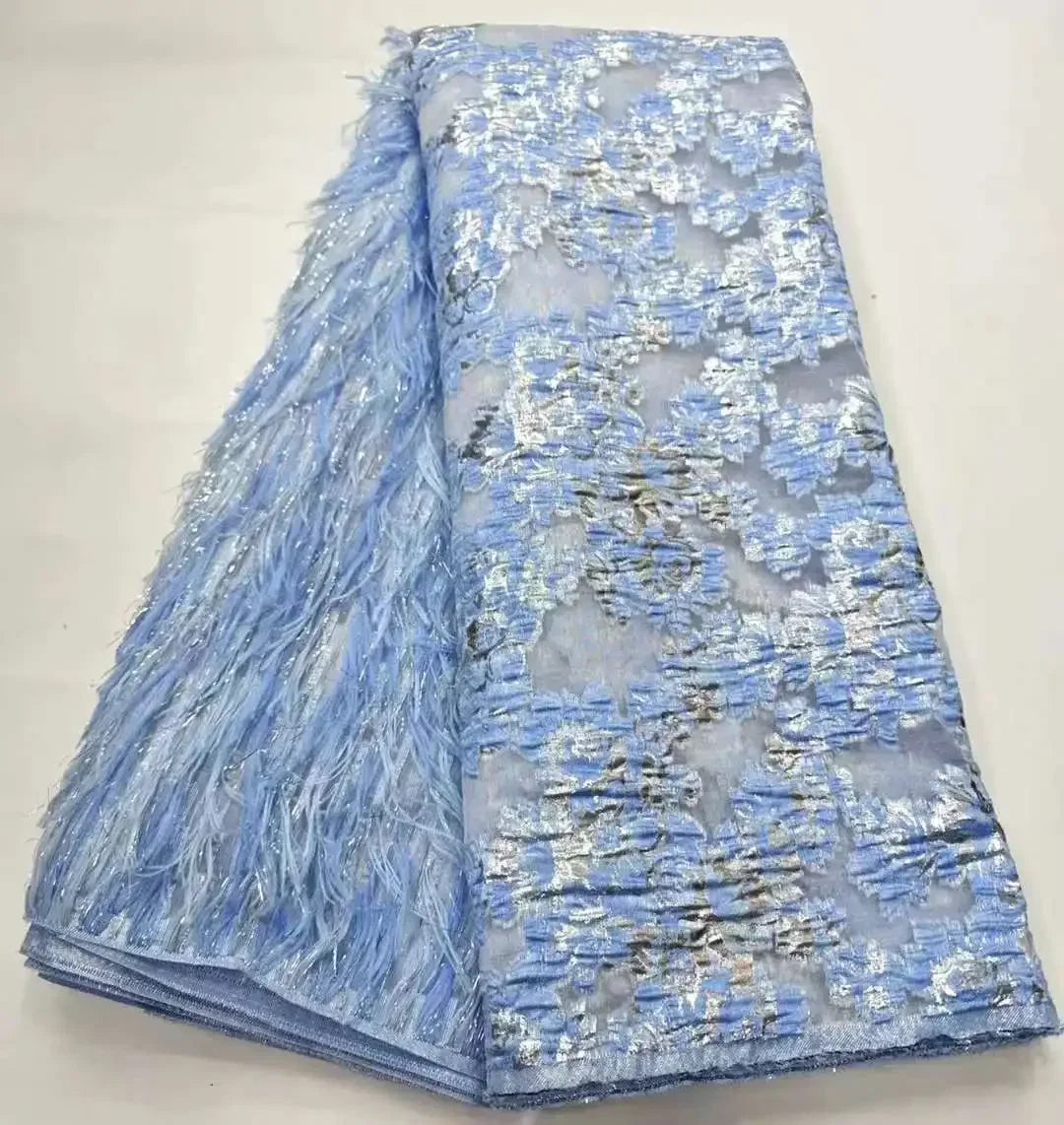 tissu dentelle brodée franges élégant vert clair bleu noir rose pâle blanc jaune doré
