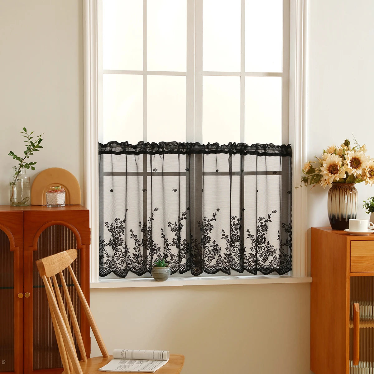 Comparaison des tailles disponibles pour rideau dentelle noir