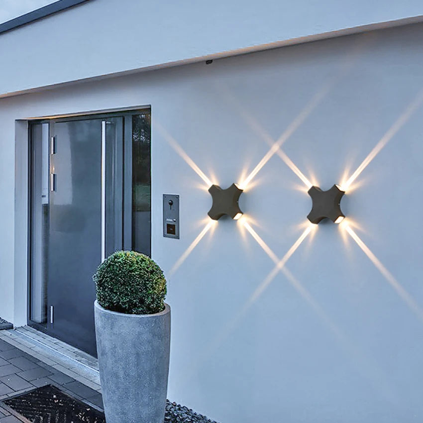Installation de l'applique murale LED extérieur sur un mur de terrasse