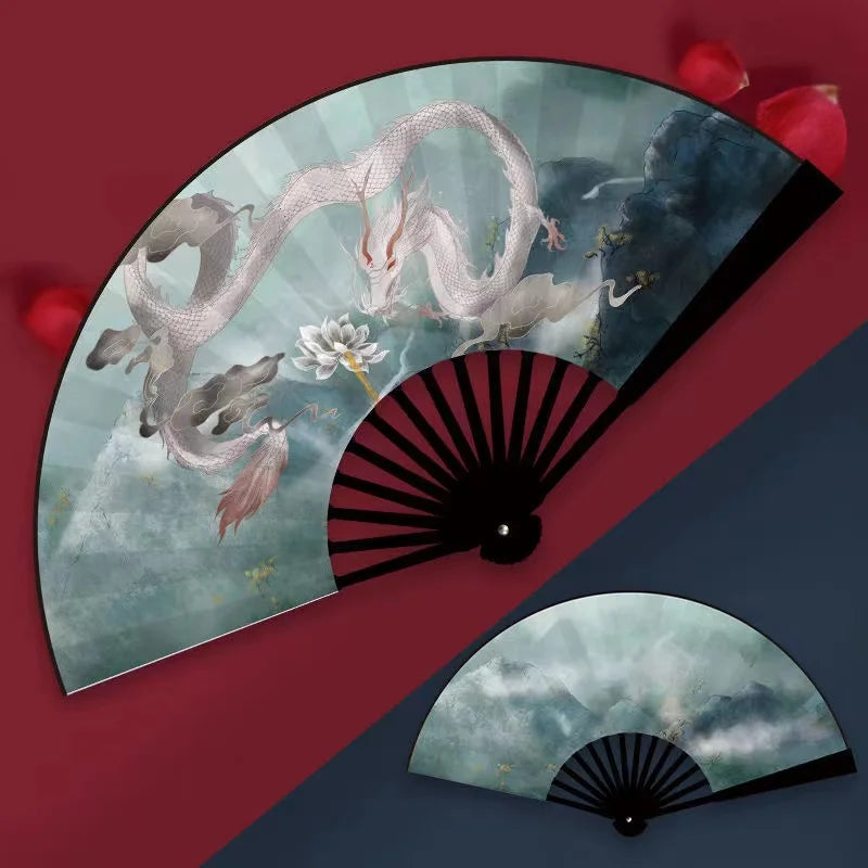 éventail traditionnel artisanal peinture artistique motifs floraux ruban décoratif couleurs vives