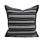 housse coussin décorative carrée motif noir blanc moderne canapé salon maison