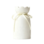 vase céramique blanc moderne poterie lisse ruban décoration intérieur simple table restaurant