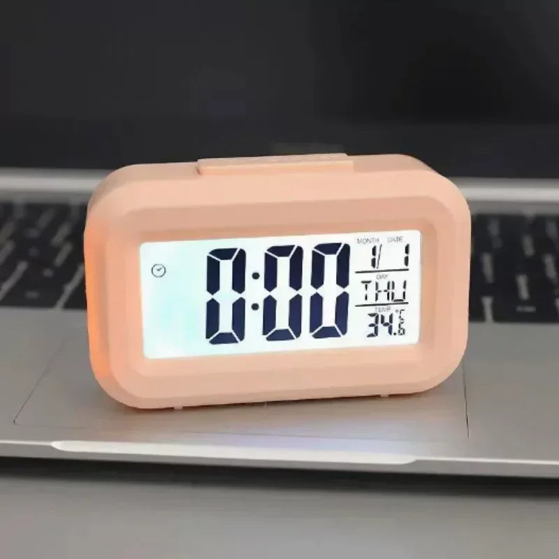 horloge numérique moderne compacte affichage lcd vert noir blanc rose clair timer radio fonctionnement