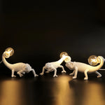 lampe posée lézard blanc texture moderne adhésif ampoule câble électrique chambre coucher lumière led