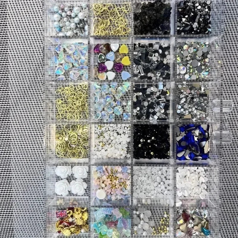 boîte rangement bijoux transparente velours pvc moderne poignées strass bagues colliers chaînes