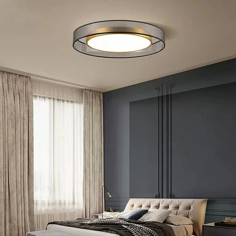 luminaire plafonnier led moderne minimaliste noir doré blanc gauze texturée semi transparent acrylique