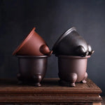 cache pot marron foncé texture mat opacité classique porcelaine fleuri intérieur extérieur decoration jardin