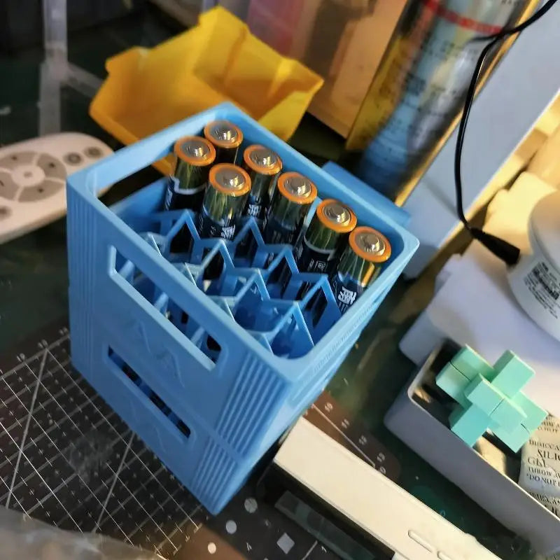 boîtes piles rose vert jaune bleu pratique moderne poignées incluses piles aa