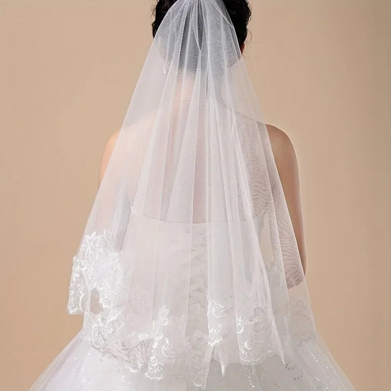 voile mariée blanc broderie florale classique bord dentelle