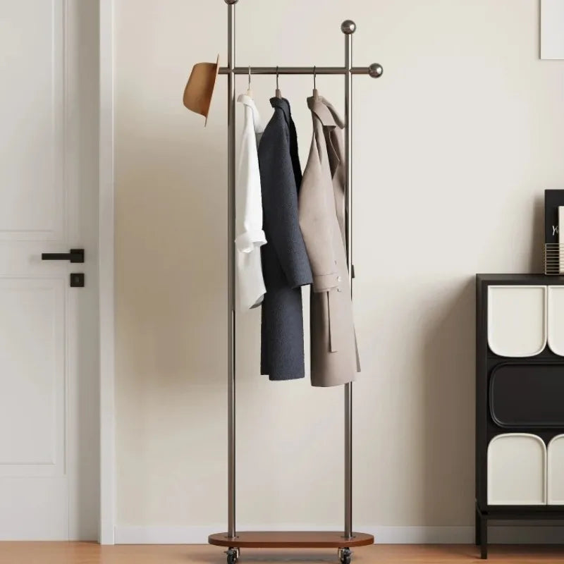 porte manteau moderne acier inoxydable gris roulettes vintage fonctionnel entrée chambre coucher