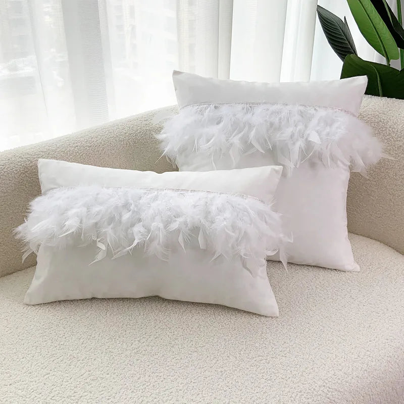 coussin décoratif carré velours pompon plumes patchwork moderne intérieur salon chambre taille 45x45cm