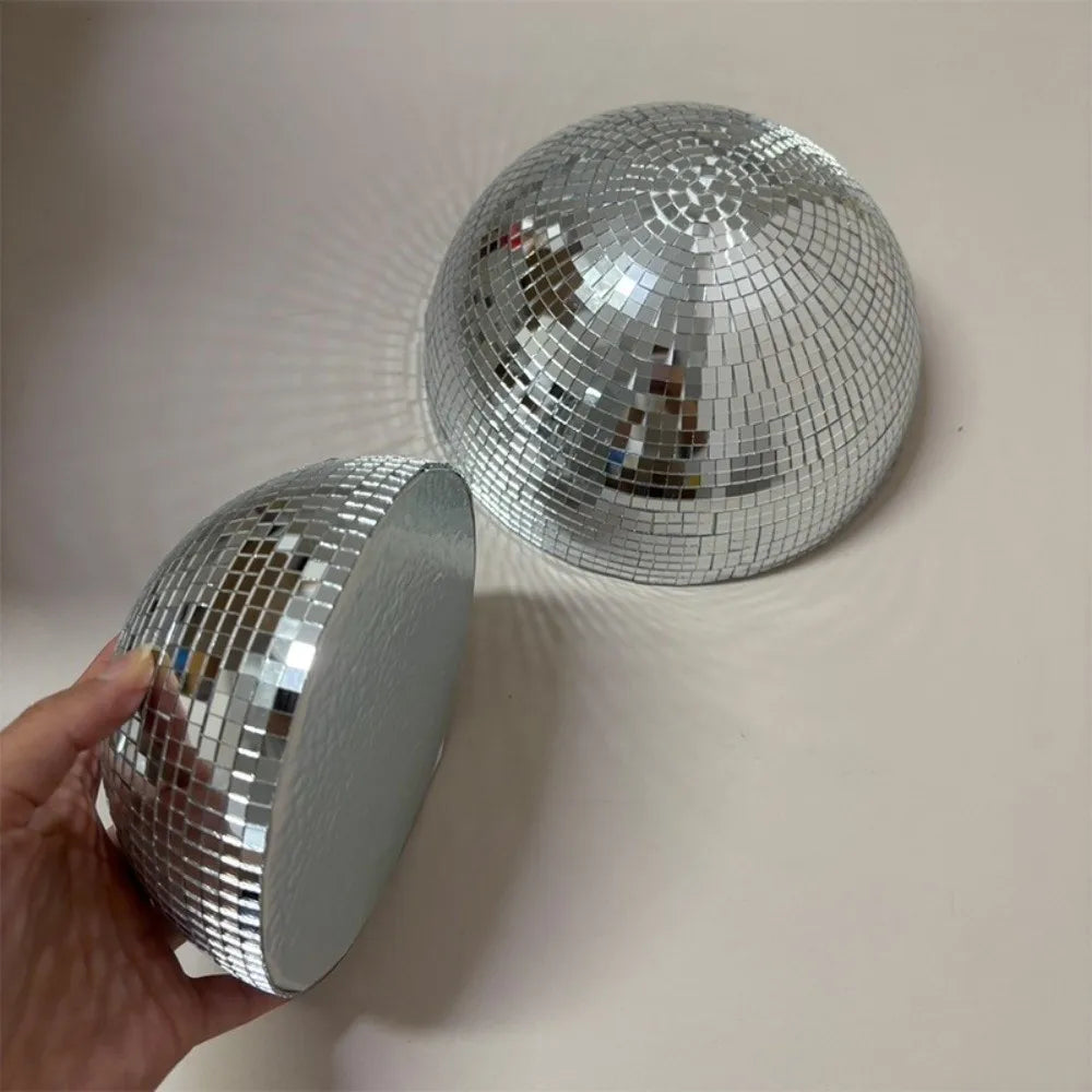 décoration murale moderne boules disco argentées miroirs mosaïque tailles différentes autocollantes scintillement