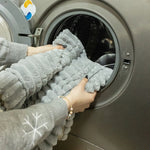 housse canapé gris clair rayures horizontales flanelle salon hiver moderne