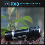 torche rechargeable led 1800lm vert noir ipx8 217mètres turbo mode