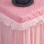 couvre table rose clair classique dentelle fronces coton polyester chambre coucher réutilisable texture solide