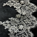 voile mariée dentelle blanche motifs floraux paillettes clips métalliques tulle doux classique off white