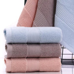 serviettes bain coton texturées rose bleu clair gris serviettes toilette moderne salle bains