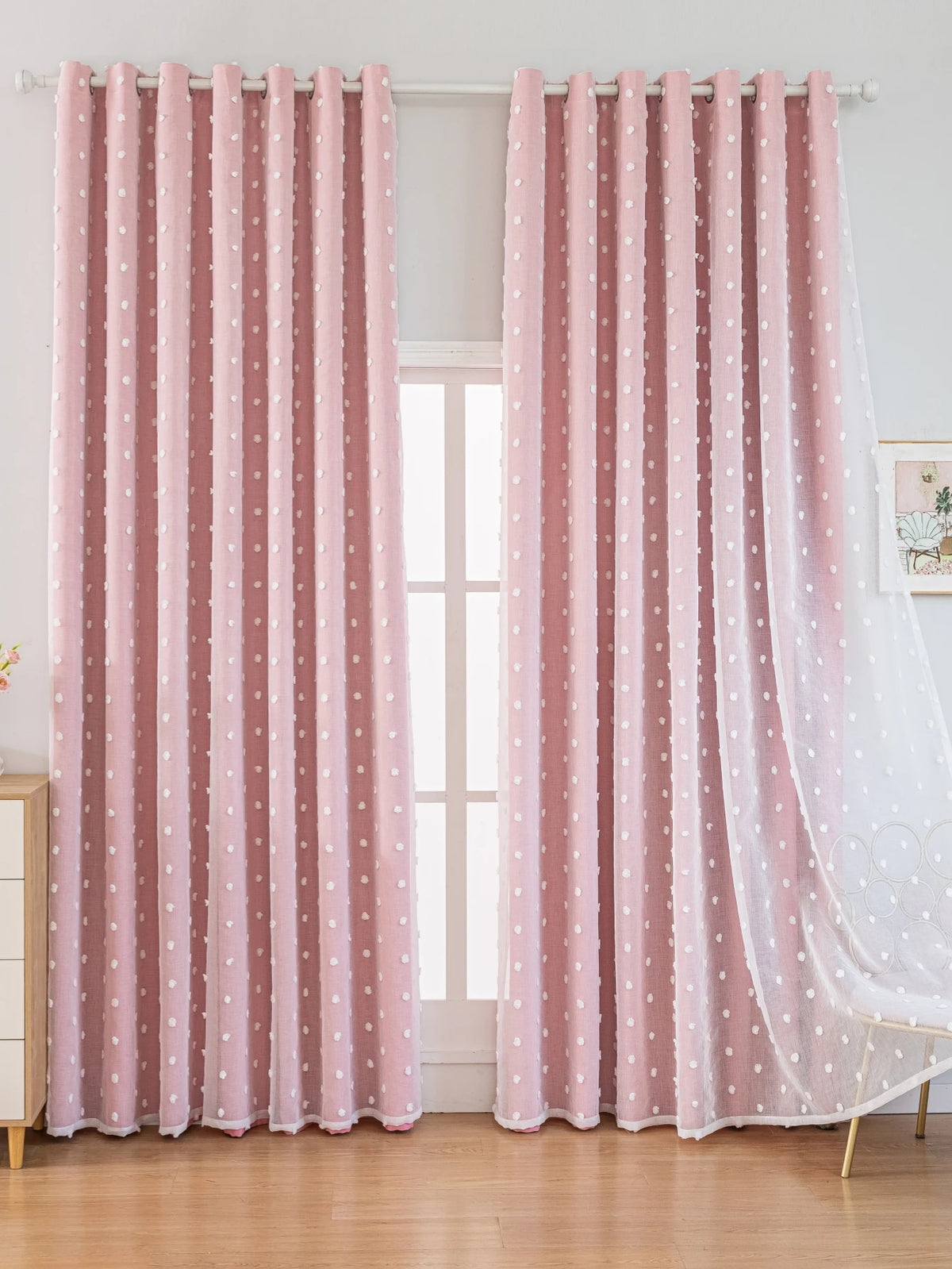 rideau occultant rose clair pois blancs moderne anneaux salon chambre
