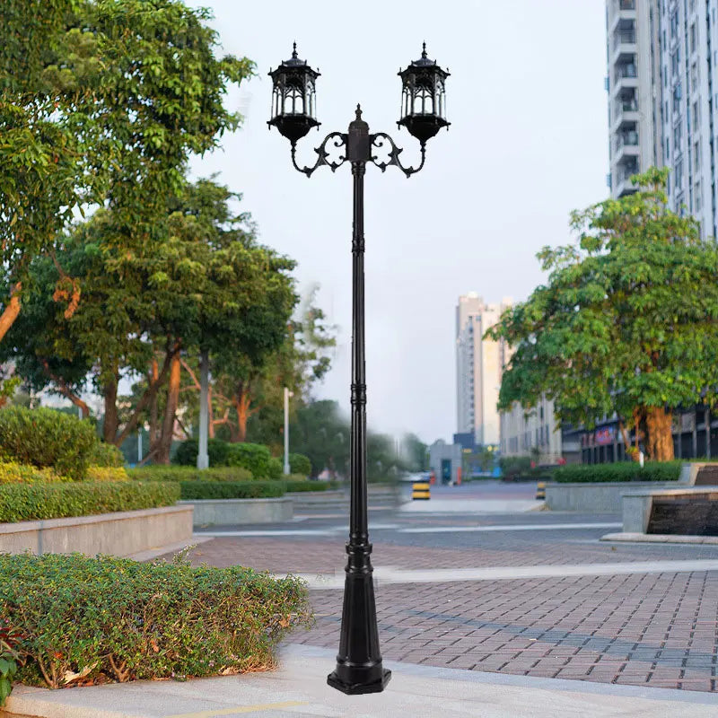 lampe jardin industrielle éclairage public ip65 led flux lumineux faible classique métallique noirextérieur