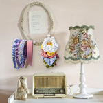supports muraux accessoires coiffure élastiques bandeaux paillettes effet scintillant shabby chic vintage adhésif fixations