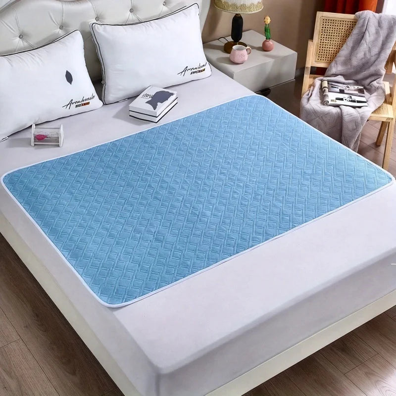 protège matelas imperméable anti fuite gris bleu clair quilté confortable moderne 70x90cm 80x120cm 100x150cm