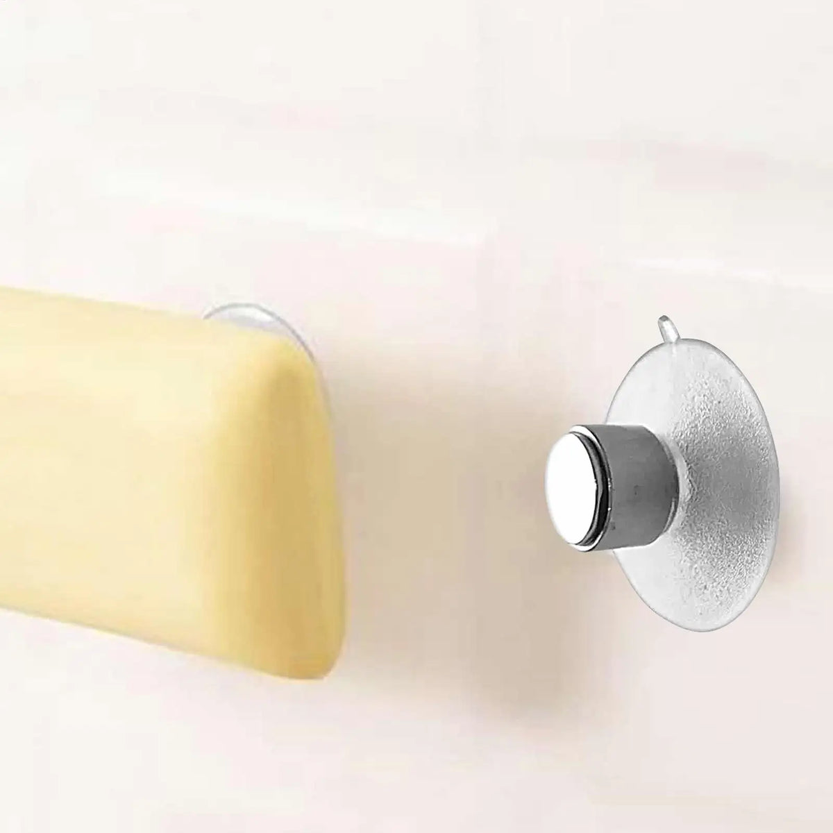 porte savon magnétique moderne argenté jaune clair salle bain rangement mur aimant support douche