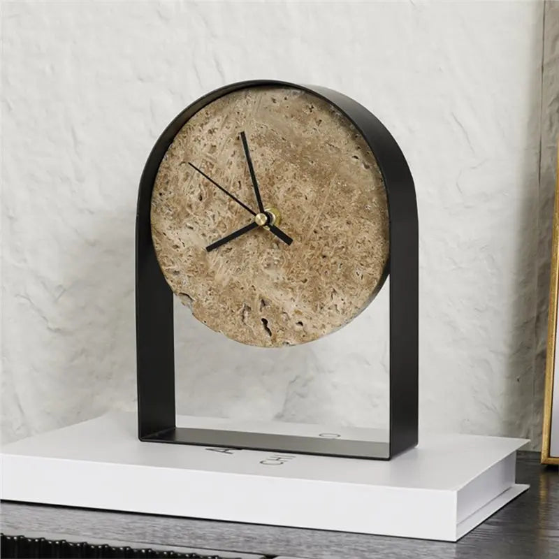 horloge table moderne statue pierre naturelle beige noir doré minimaliste