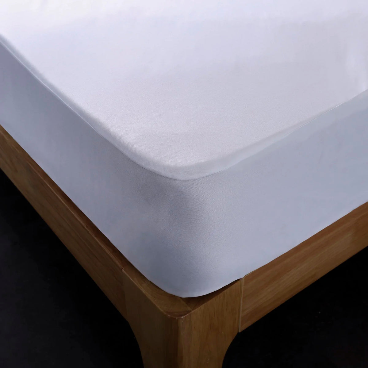 protège matelas blanc anti acariens élastique imperméable 100 polyester simple usage