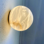 Lampes murales sphériques modernes semi translucides blanc beige marronclair veinteexture minimalistevinementées