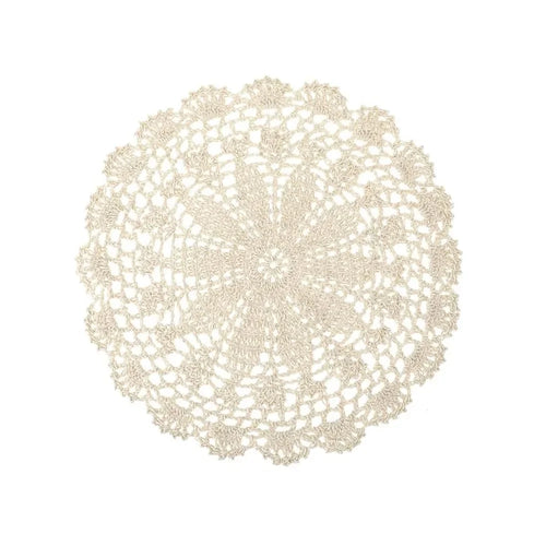 napperons crochetés vintage rustique blanc crème rouge jaune vert