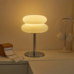 lampe chevet moderne minimaliste blanc argenté éclairage jaune niveaux luminosité usb led