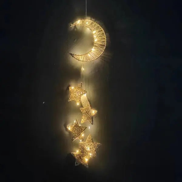 guirlande lumineuse coeurs étoiles feuilles blanche rose rouge décorative artisanale chambre anniversaire